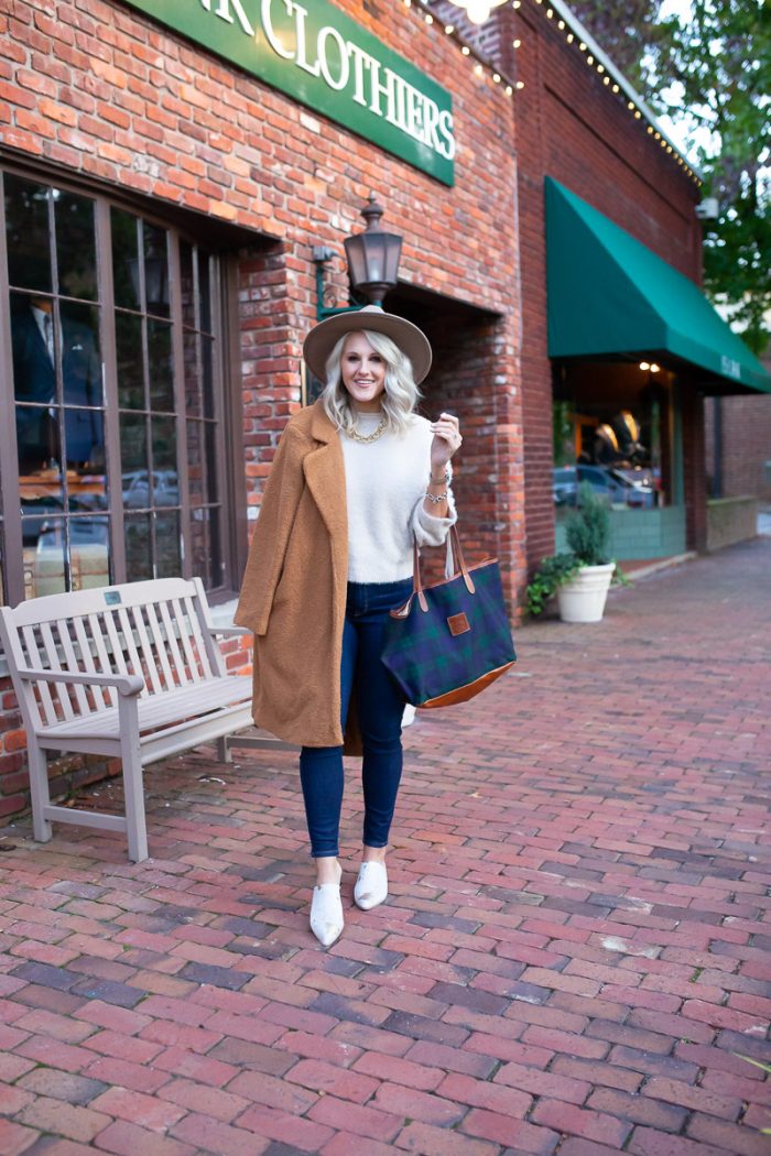 Exploring Biltmore Village Shops & an Affordable Neutral Outfit You Need!