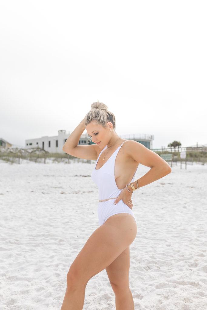chelsea-adams-blog-amazon-one-piece-swimsuit-womens-swimwear-2021